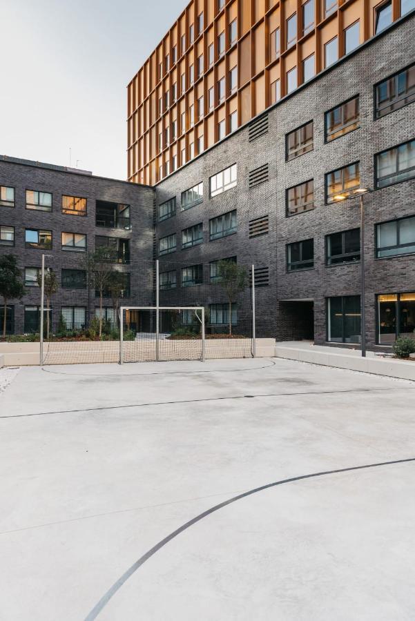 For Students Studying In Barcelona Only - Stunning Spacious Studios And Private Rooms At Pallars Student Accommodation Ngoại thất bức ảnh