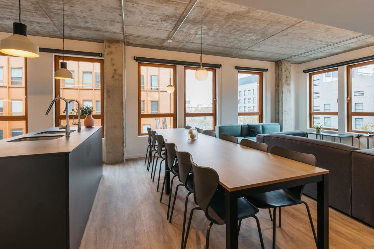 For Students Studying In Barcelona Only - Stunning Spacious Studios And Private Rooms At Pallars Student Accommodation Ngoại thất bức ảnh