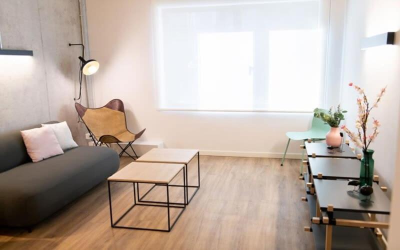 For Students Studying In Barcelona Only - Stunning Spacious Studios And Private Rooms At Pallars Student Accommodation Ngoại thất bức ảnh